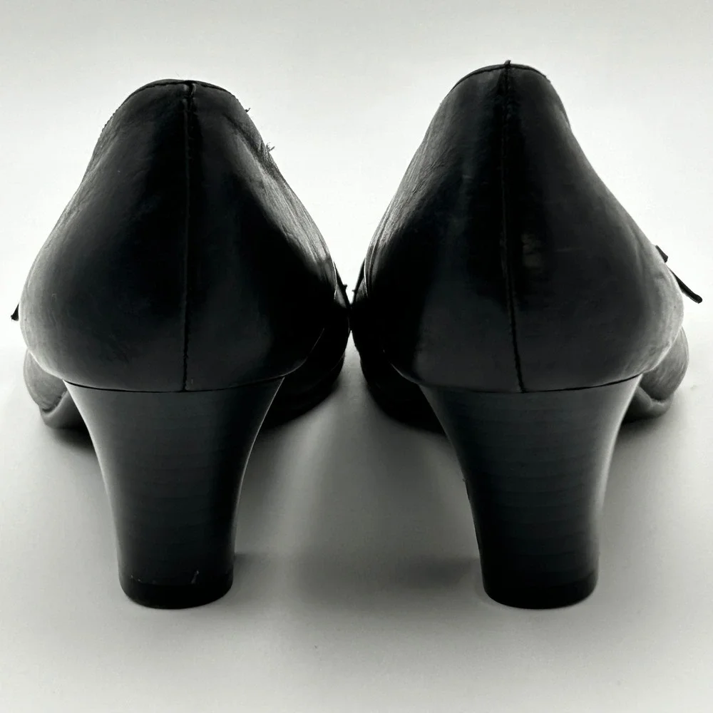 AEROSOLES marionette pumps